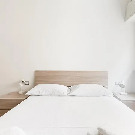 Apartment Ripamonti Budget With Small Balcony Milan