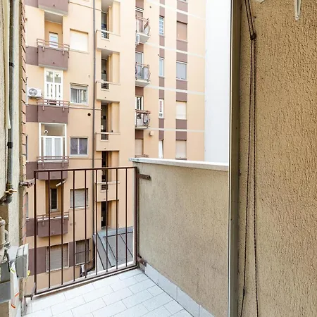 Ripamonti Budget With Small Balcony Apartmán *